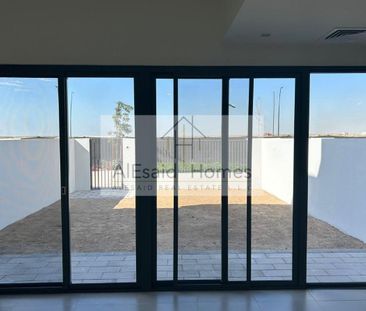 Family Oriented | Bright Layout | Call Now - Photo 5