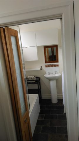 25 Glengyle Street, Coburg VIC 3058 - Photo 4