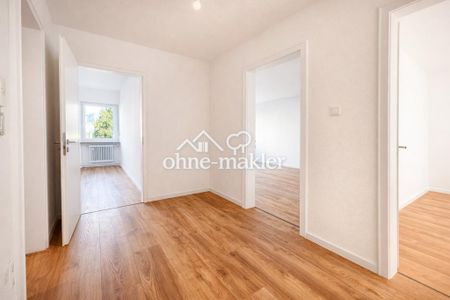 Zentrale renovierte 3-Zimmer Wohnung mit Balkon - Photo 2