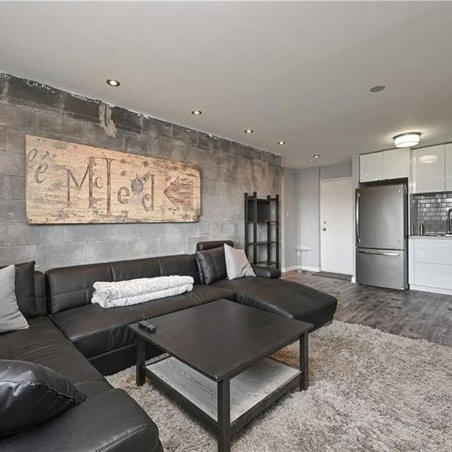 For Lease - 2041 Arrowsmith Drive Unit# 104, Beacon Hill North - South and Area, Ontario - Photo 1