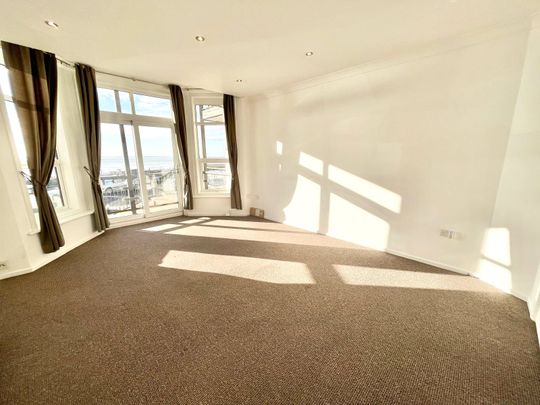 Mount Liell Court East, The Leas, Westcliff-on-Sea, Essex, SS0 8HH - Photo 1