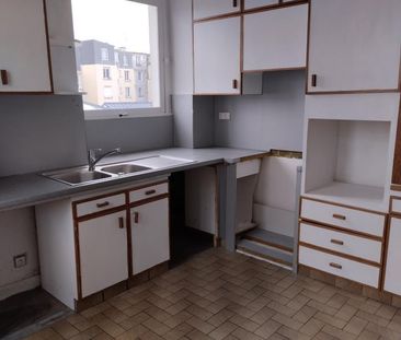 Location Appartement 5 pièces 108m² - Photo 3