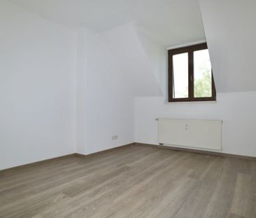 Kaßberg • große 3-Raum Wohnung • Dachgeschoss • Balkon • Chemnitz •... - Photo 4