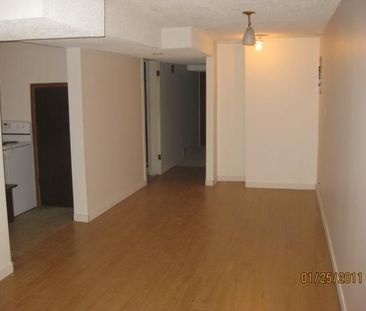 Capitol Hill - Lower level 2 bedroom Suite | 2508 16a street NW, Ca... - Photo 1