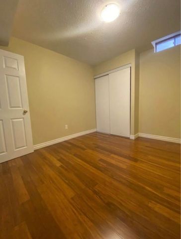 For Lease - 11 Myrna Lane, Toronto, Ontario - Photo 4