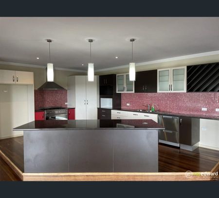 15 Jasmine Court, Dundowran Beach, Qld 4655 - Photo 5