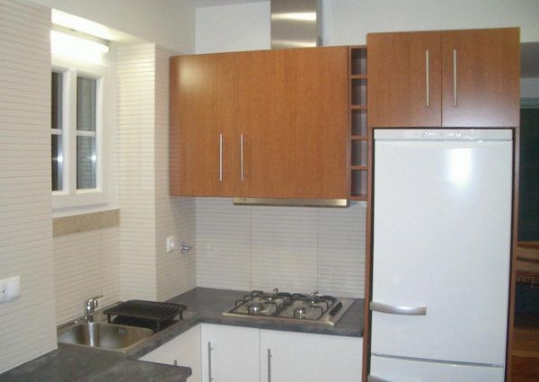Quarto moderno Lisboa av Roma perto do IST