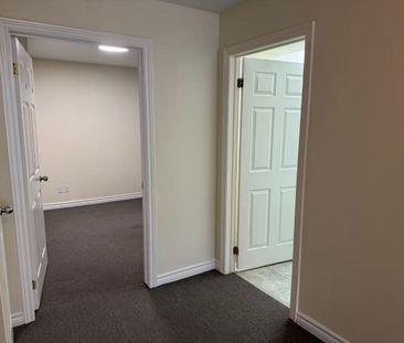 For Lease - 1606 Queen Street Unit# 3, Toronto, Ontario - Photo 2