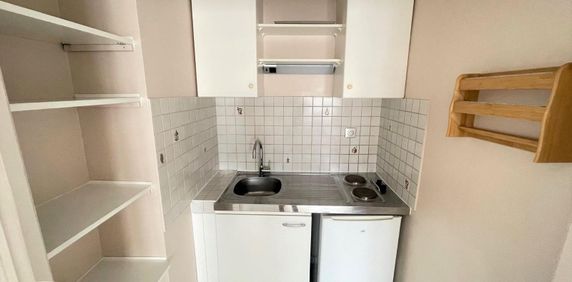 Location Appartement 1 pièce 21m² DIJON 21000 - Photo 2