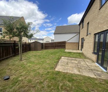 4 bedroom detached house to rent - Photo 6