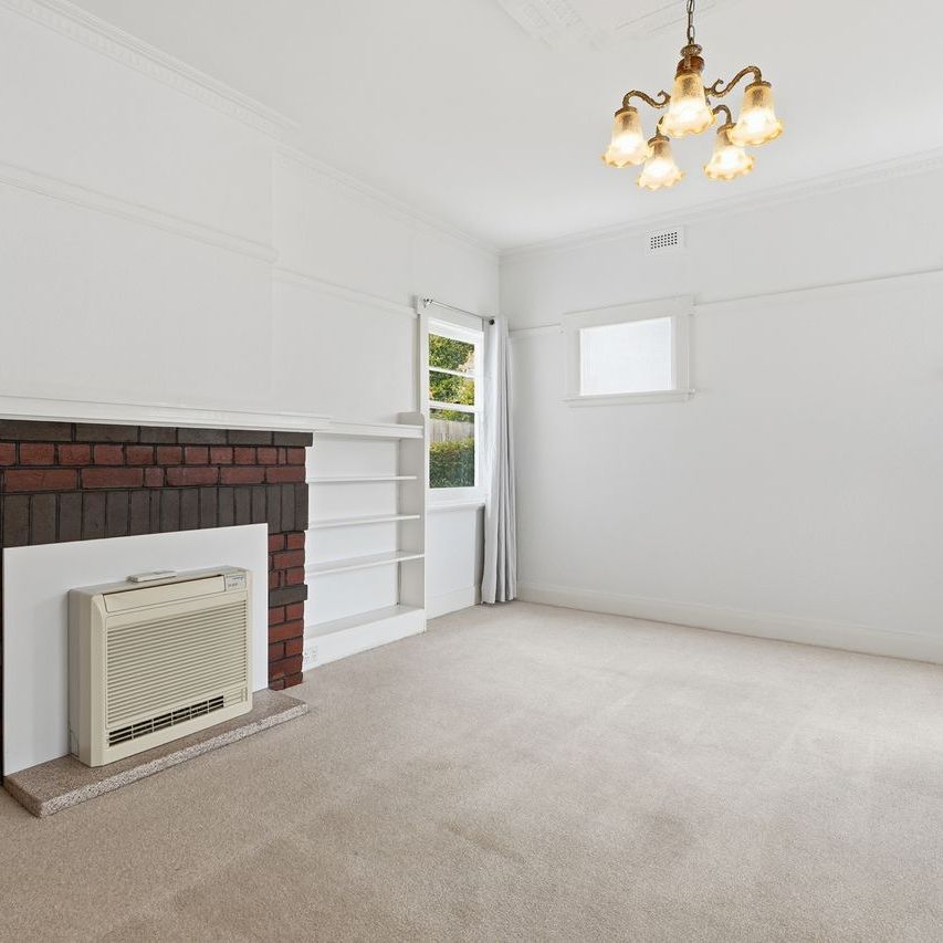 143A Augusta Rd, 7008, Lenah Valley - Photo 1