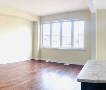 For Lease - 36 Lavender Road, Thorold, Ontario - Photo 3