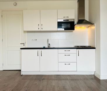 Te huur: Appartement Maaswijkstraat 26 C in Den Haag - Foto 1