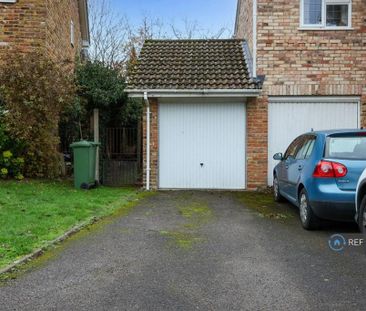 3 bedroom terraced house to rent - Photo 3