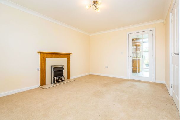 Benham Drive, Spencers Wood, Reading, RG7 - Photo 1