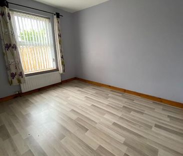 33 Church Court, Clough, Newcastle, BT30 8QX - Photo 3