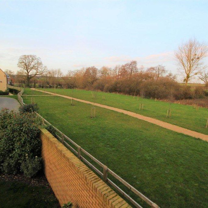4 bedroom property to rent - Photo 1