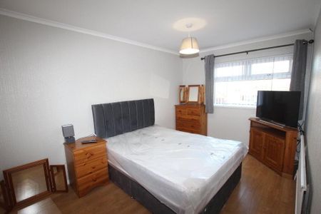 1 Crosby Street, Belfast, BT13 2HJ - Photo 4
