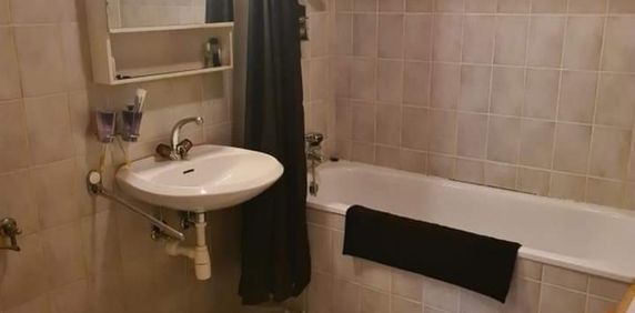 Appartement de 3,5 pièces au 1er étage - Photo 2