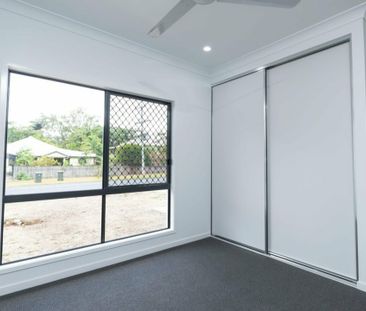 CLOSE TO EVERYTHING!!! - Photo 3