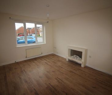 3 bedroom semi-detached house to rent - Photo 4