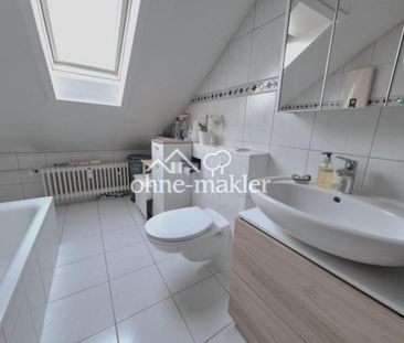 ***UND ÜBER IHNEN WOHNT NUR NOCH DER LIEBE GOTT**** - Photo 6