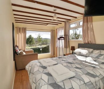 3 bedroom House To Let - Photo 6