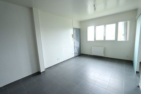 Appartement avec parking à Saint Pryve Saint Mesmin 2 pièce(s) 27.55 m2 - Photo 2