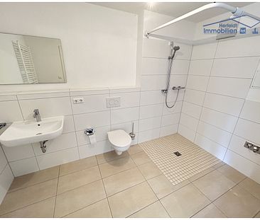 Moderne, barrierefreie 2-Zimmer-Wohnung mit West-Balkon in schöner Lage für Singles - Foto 2