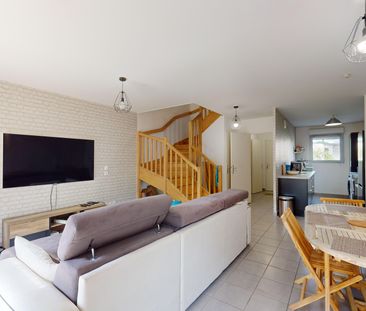 Location Maison 3 pièces 79m² LONGVIC 21600 - Photo 1