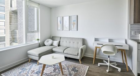 Brand New Apartments in the Civic Hospital Neighbourhood. - Photo 2