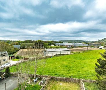 School Cote Terrace, Holmfield, Halifax, HX3 - Photo 5