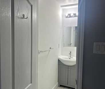 For Lease - 7 Hoxton Road, Brampton, Ontario - Photo 4