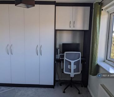 2 bedroom terraced house to rent - Photo 2