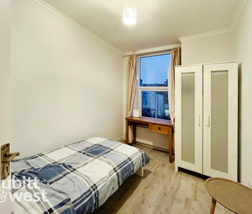 4 bedroom terraced house to rent - Photo 5