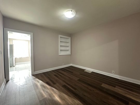 For Lease - 104 Rosslyn Avenue Unit# 1, Hamilton, Ontario - Photo 1