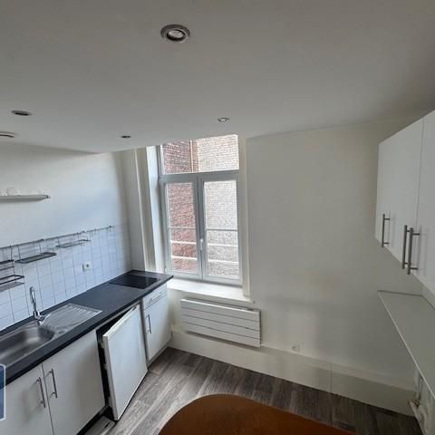 Location Appartement 3 pièces 55m² LILLE 59000 - Photo 2