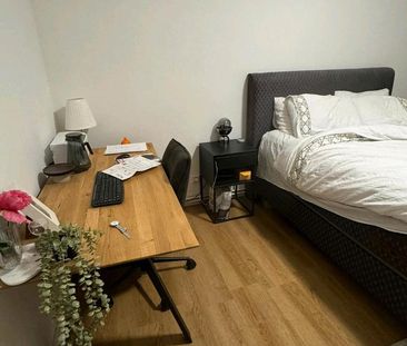 Schöne 3,5 Zimmer mit 80qm - Photo 5