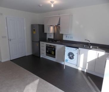 2 bedroom flat to rent - Photo 4