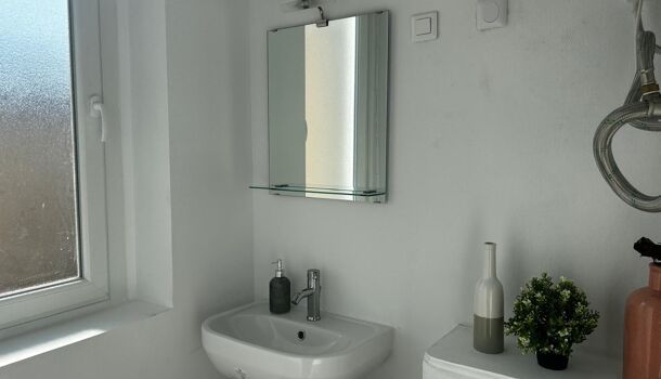 Appartement 1 pièces 21m2 REIMS 583 euros - Photo 1