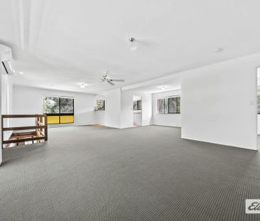 Freshly Updated Family Home with Pool - Utilities Included - Photo 4