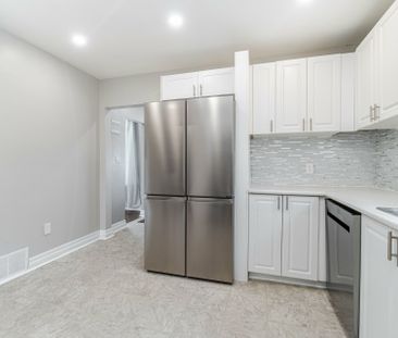 For Lease - 102 Wilson Road Unit# UPPER LEVEL, Oshawa, Ontario - Photo 2