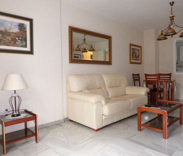 Apartamento de alquiler en Avenida de Carlos Haya, 55, Carranque - ... - Photo 5