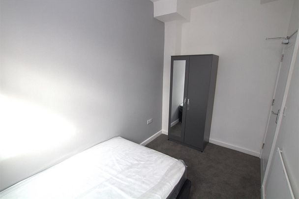 1 bedrooms Room for Sale - Photo 1