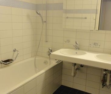 Vivre confortablement à l’Eigerplatz pour une durée limitée - Photo 4