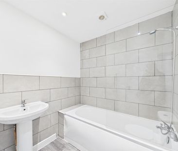 Eldon Road, Birkenhead, 3 bedroom, House - Mid Terrace - Photo 2