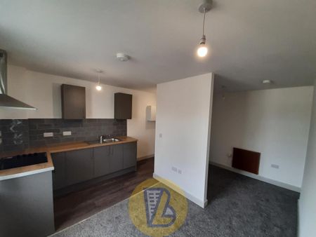 1 bedroom block of apartments to rent - Photo 4