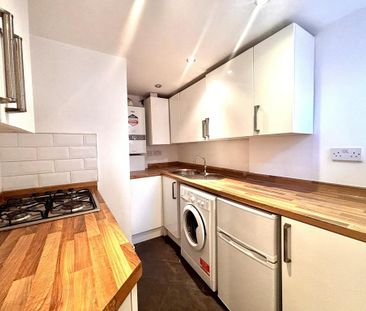 1 bedroom flat to rent - Photo 6