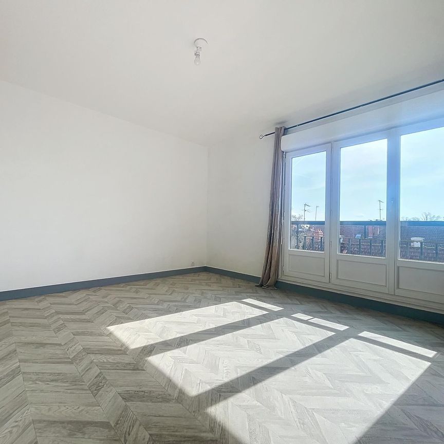 Location Appartement 1 pièce 27m² TROYES 10000 - Photo 1