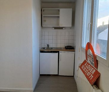 Location Appartement 1 pièce 18m² - Photo 5